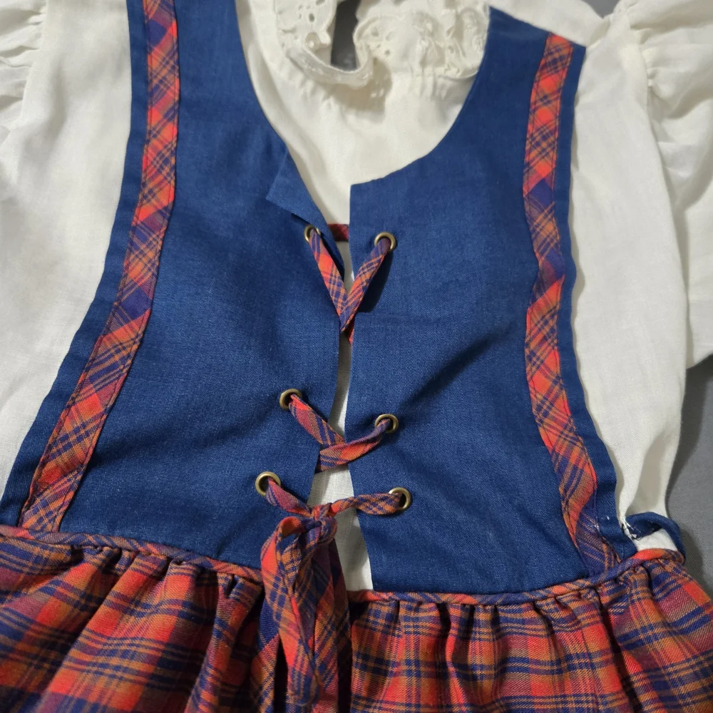 Traditional German Bavarian Dirndl Dress Octoberfest  Toddlers Girl Size 5